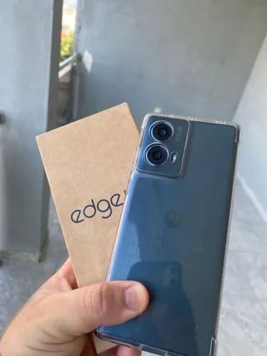 Motorola edge 50 fusion 256 gigas na caixa