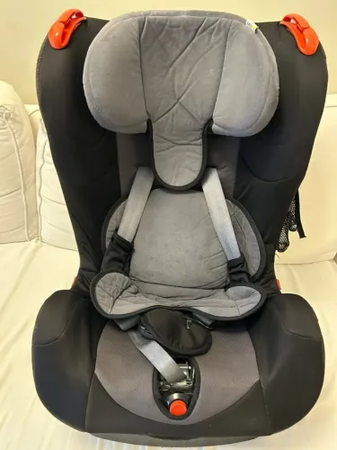 Cadeirinha de criança