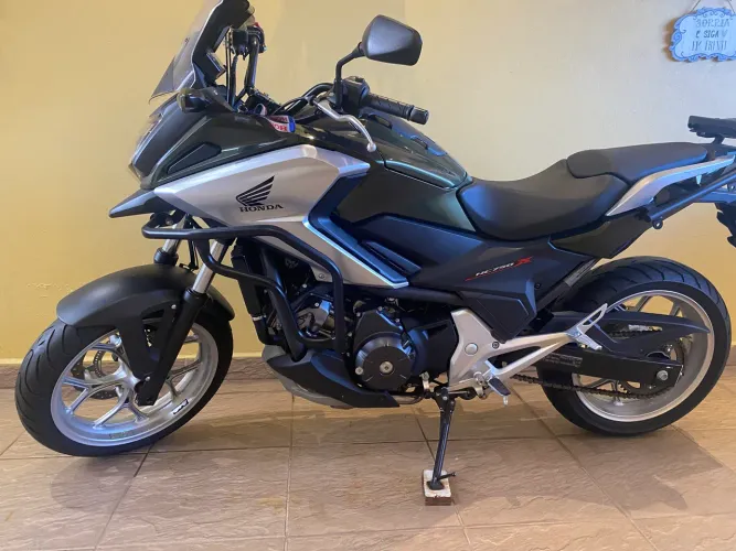 Honda Nc 750 X Abs completa