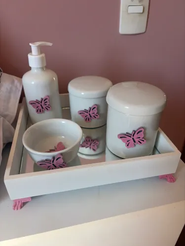Kit Higiene Bebê Porcelanato Borboleta