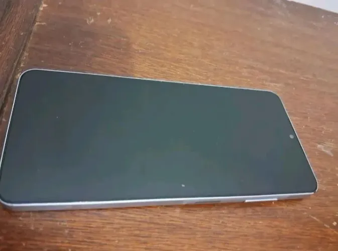 Samsung A06 muitíssimo conservado 128gb 4 ram