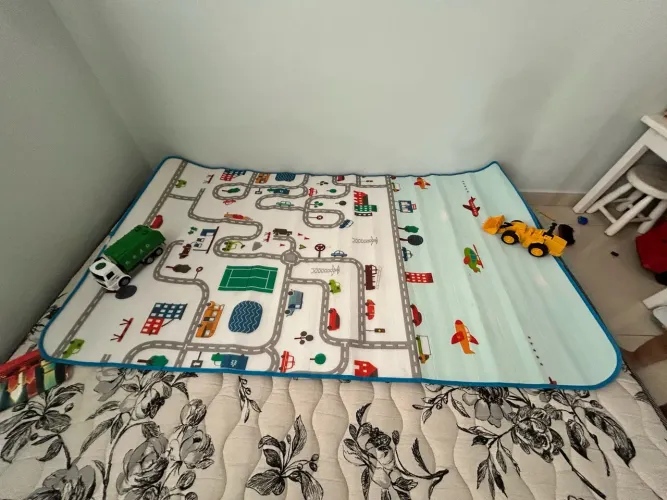 Tapete de Atividades Térmico Infantil Dobrável - Estampa Pista de Carrinhos