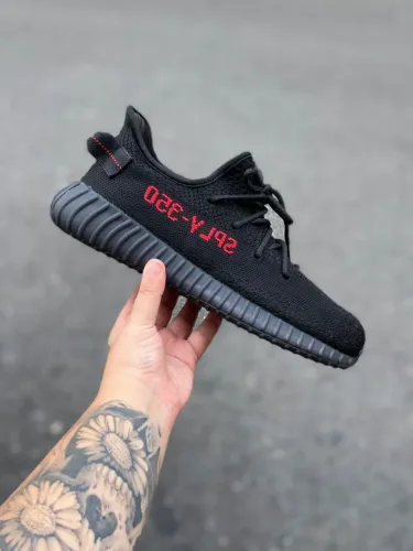 Adidas Yeezy Boost 350 V2 Importado Masculino Cor: Preto C/Vermelho - Disponível 38 AO 43 