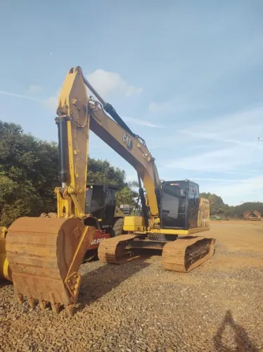 Escavadeira Caterpillar 2022 320 Nova