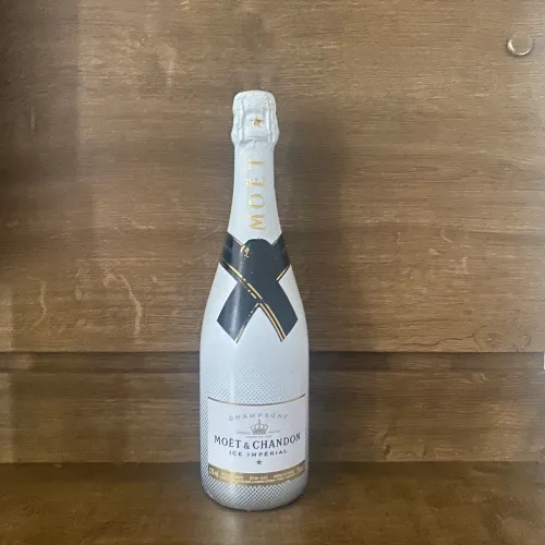 CHAMPAGNE MÖET CHANDON ICE