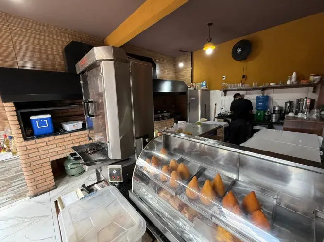 Ponto comercial passando em Parelheiros