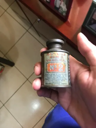 Lata latinha Brasso anos 30 raríssima