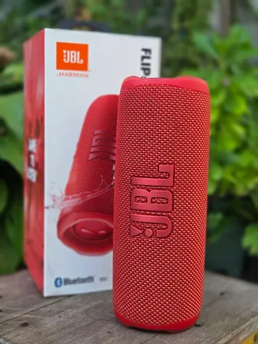 JBL Flip 6 Vermelha Original - Na Caixa + Alça Extra de Brinde - Impecável!