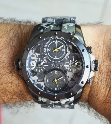 Relógio Invicta Coalition Forces Camouflage 4 painéis