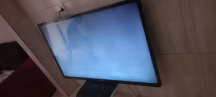 TV SMART 48 PL SEMP OBS TELA DANIFICADA