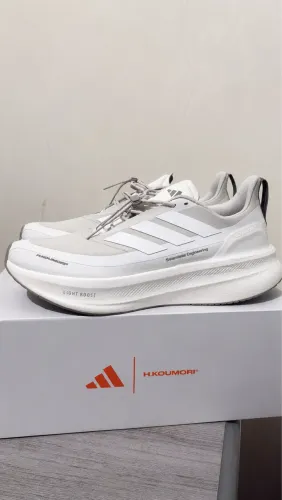 Tênis Adidas ULTRABOOST 5 HK Ed. limitada