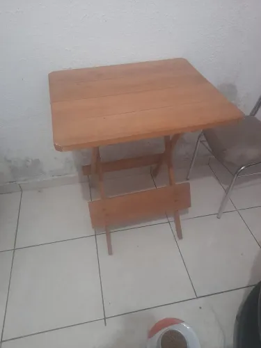 Mesa desmontável