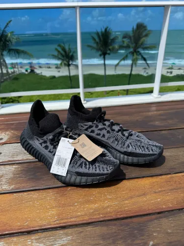 Adidas yeezy boost 350 V2 CMPCT Slate Onyx