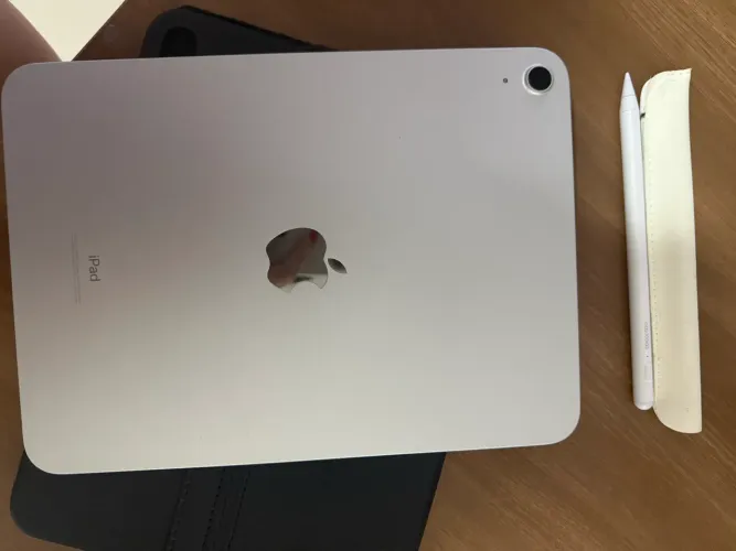 iPad 10 silver semi novo para pessoas exigentes