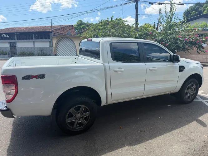 Ford Ranger XLS 2.2 4X4 CD Diesel Aut. 2022