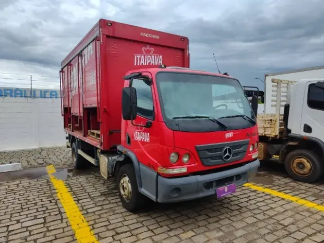 Caminhão Mercedes -Benz/Accelo 1016 - 2018