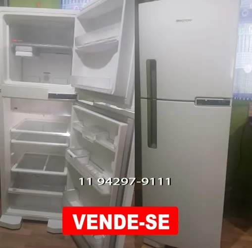 Geladeira em ótimo estado de uso preciso vender com urgência, motivo mudança funciona bem