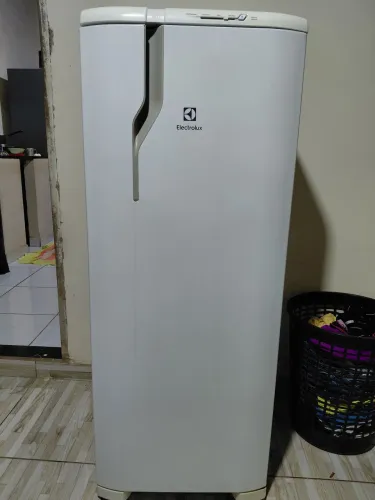 Geladeira ELECTROLUX