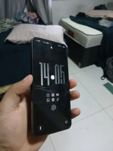 troco ou vendo samsung Galaxy S24 256GB (Apenas 3 meses de uso)