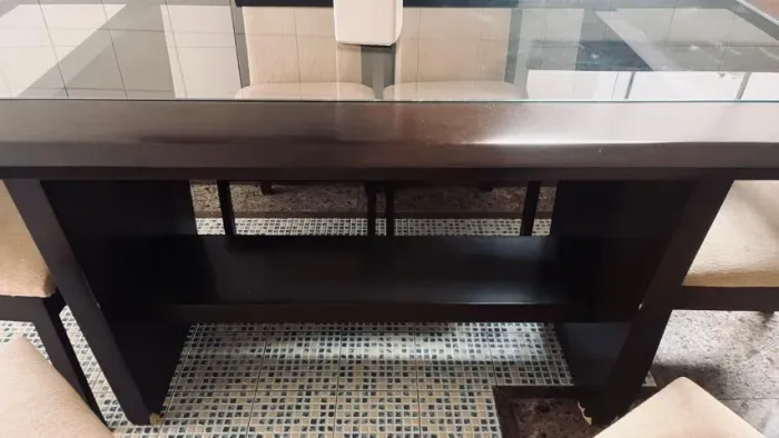Mesa de Jantar com 6 cadeiras