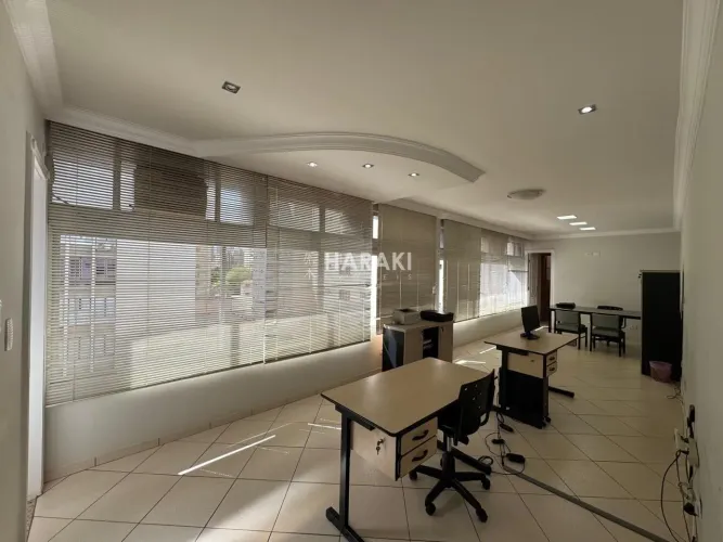 Sala Comercial para LOCAÇÃO no Edifício Albert Sabin na Zona 01, em Maringá / PR.