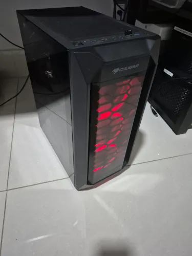 PC GAMER RX7600 + XEON 2682v4 + 16gb de ram