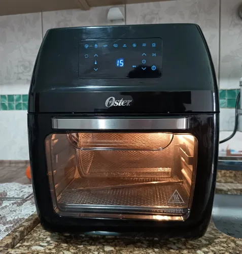  Vendo Arfray Oster 12 litros 127 volts leia anúncio por gentileza 