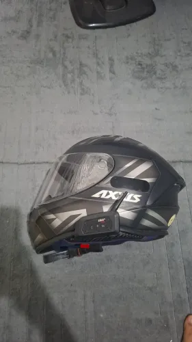 Vendo capacete axxis com intercomunicador