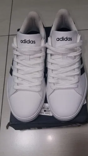 Tênis Adidas grand court 2.0