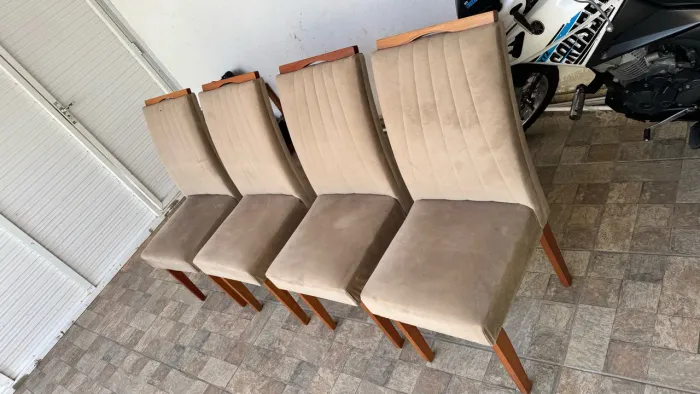 Cadeiras para mesa de jantar