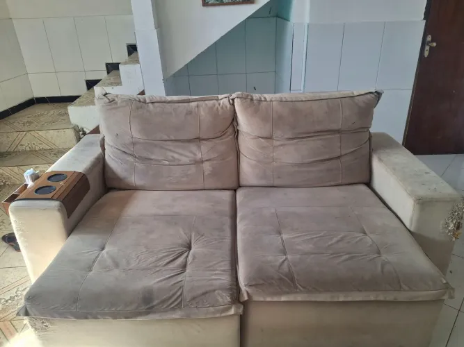 Vendo sofá retrátil 2/3 lugares