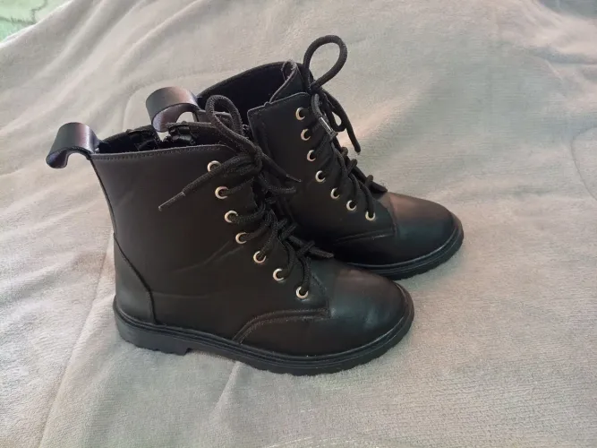 Bota feminina 35