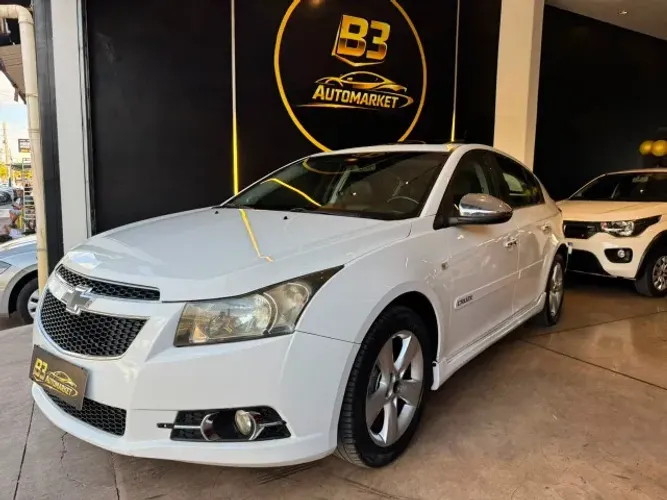Chevrolet Cruze HB Sport LTZ 1.8 16V Flexp. 5P AUT 2013