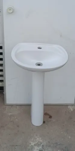 PIA DE BANHEIRO COM SUPORTE