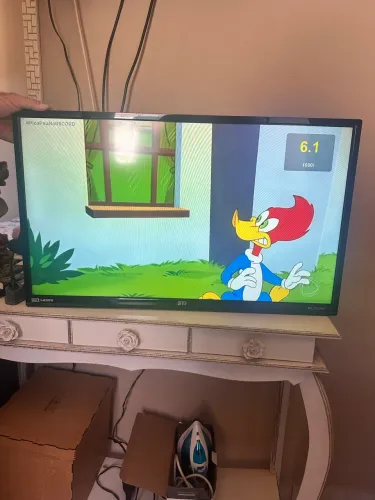 TV LED SEMP TOSHIBA 32 POLEGADAS