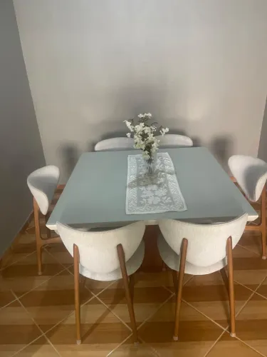 ? MESA DE JANTAR