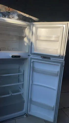 Geladeira cônsul