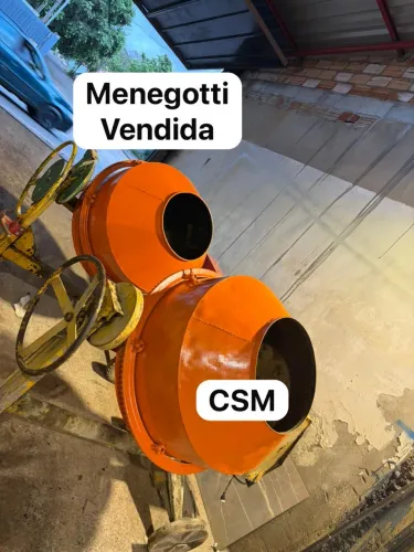 Vende-se betoneira CSM 400 L 1 traço motor mono 2 vc