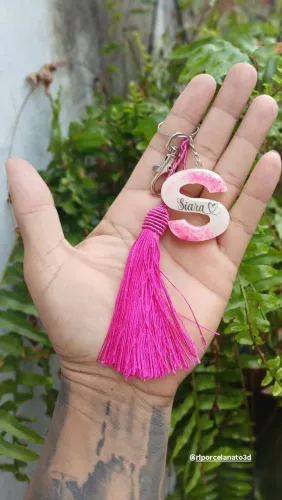 Chaveiros personalizados em Resina com nome