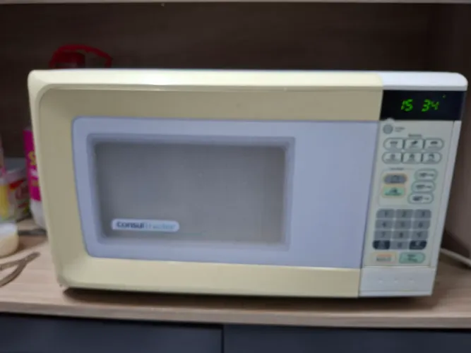 Micro-ondas Usado