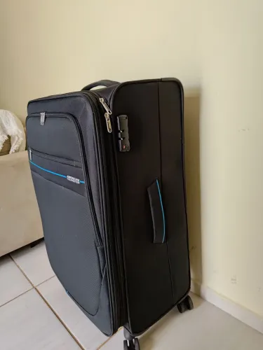 Vende-se mala American Tourister grande