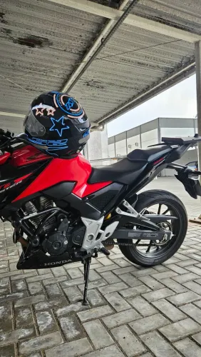 Vendo ou troco | CB 300F Twister 2024
