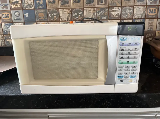 MICROONDAS ELETROLUX 28 LITROS