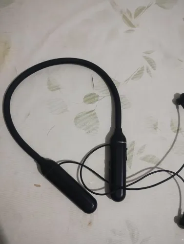 Fone de ouvido bluetooth JBL