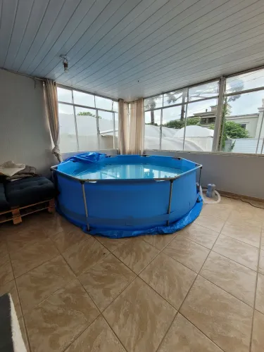 Piscina de plástico