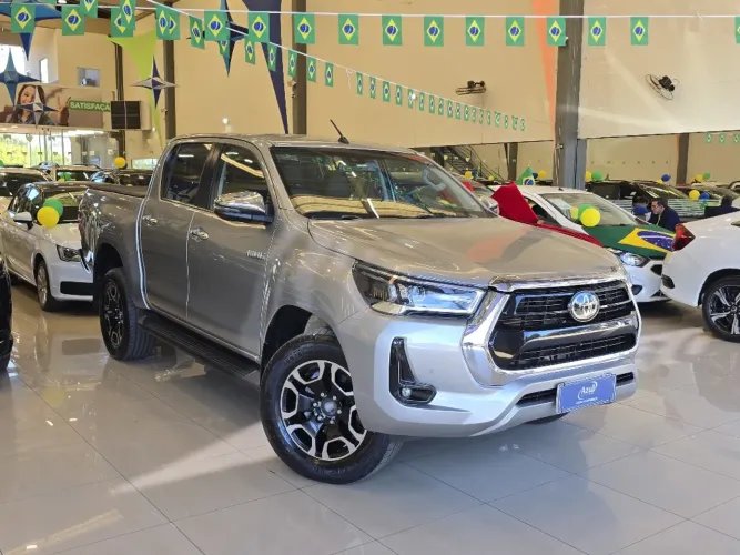 Toyota Hilux CD SRX 4X4 2.8 TDI 16V Diesel Aut. 2021