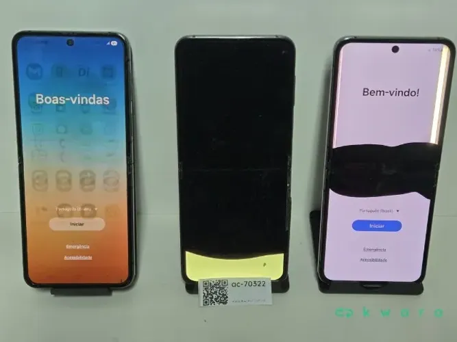 3 celulares Samsung Z Flip 5 (com defeito de tela)