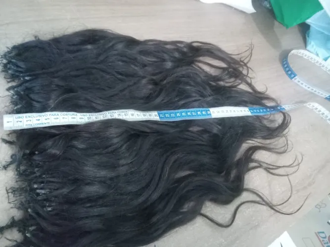 Vendo cabelo no cumprimento 50 centímetros ótimo para terá e mepa hair
