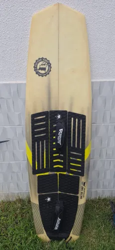 prancha kitesurf doctor surf Cabo frio 5'10"