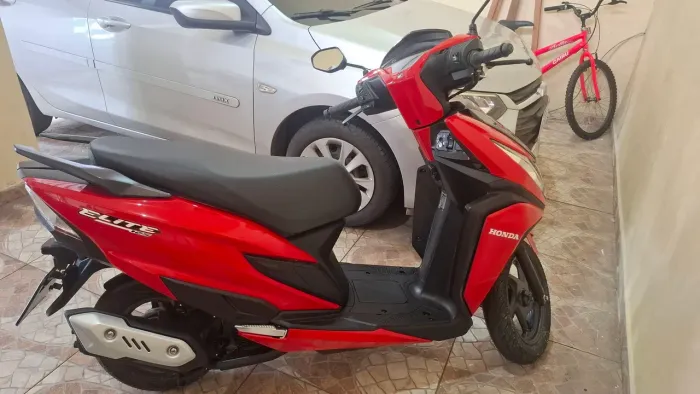 Vendo uma moto Elite Honda.